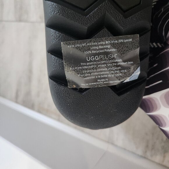 NEW Womens 6 UGG Logo  puffer classic Short maxi wave length boots - Picture 7 of 10